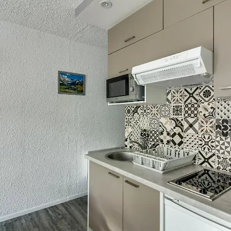 Lägenhet Renove Pour 4 Pers, 1 Chambre, Parking, Centre De Cauterets, Proche Telecabine - Fr-1-401-84