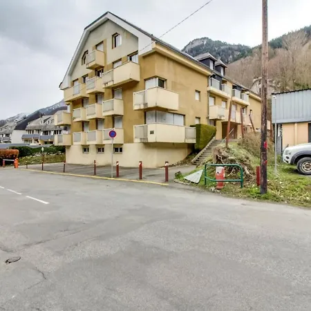 Renove Pour 4 Pers, 1 Chambre, Parking, Centre De Cauterets, Proche Telecabine - Fr-1-401-84 Cauterets
